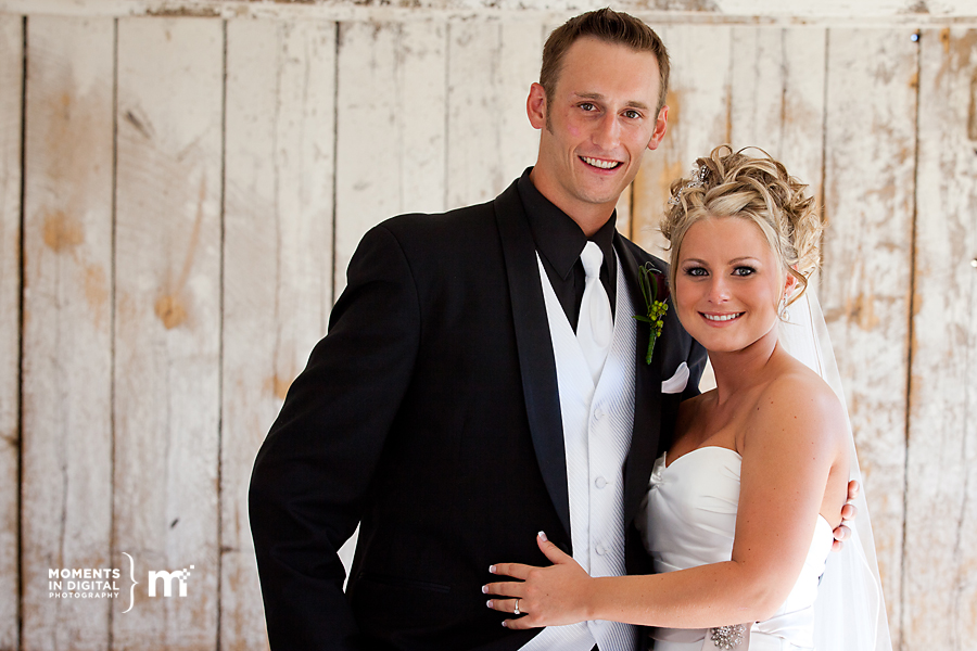 Edmonton_Wedding_Photographers_SC_Wedding03 Edmonton Wedding Photographers - Photos of the Bride & Groom