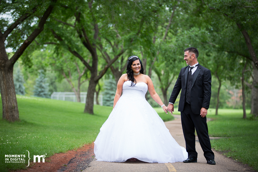 Edmonton Wedding Photographers N+C 10 - Edmonton Wedding Photographers - Nikki + Clay's Sneak Peek
