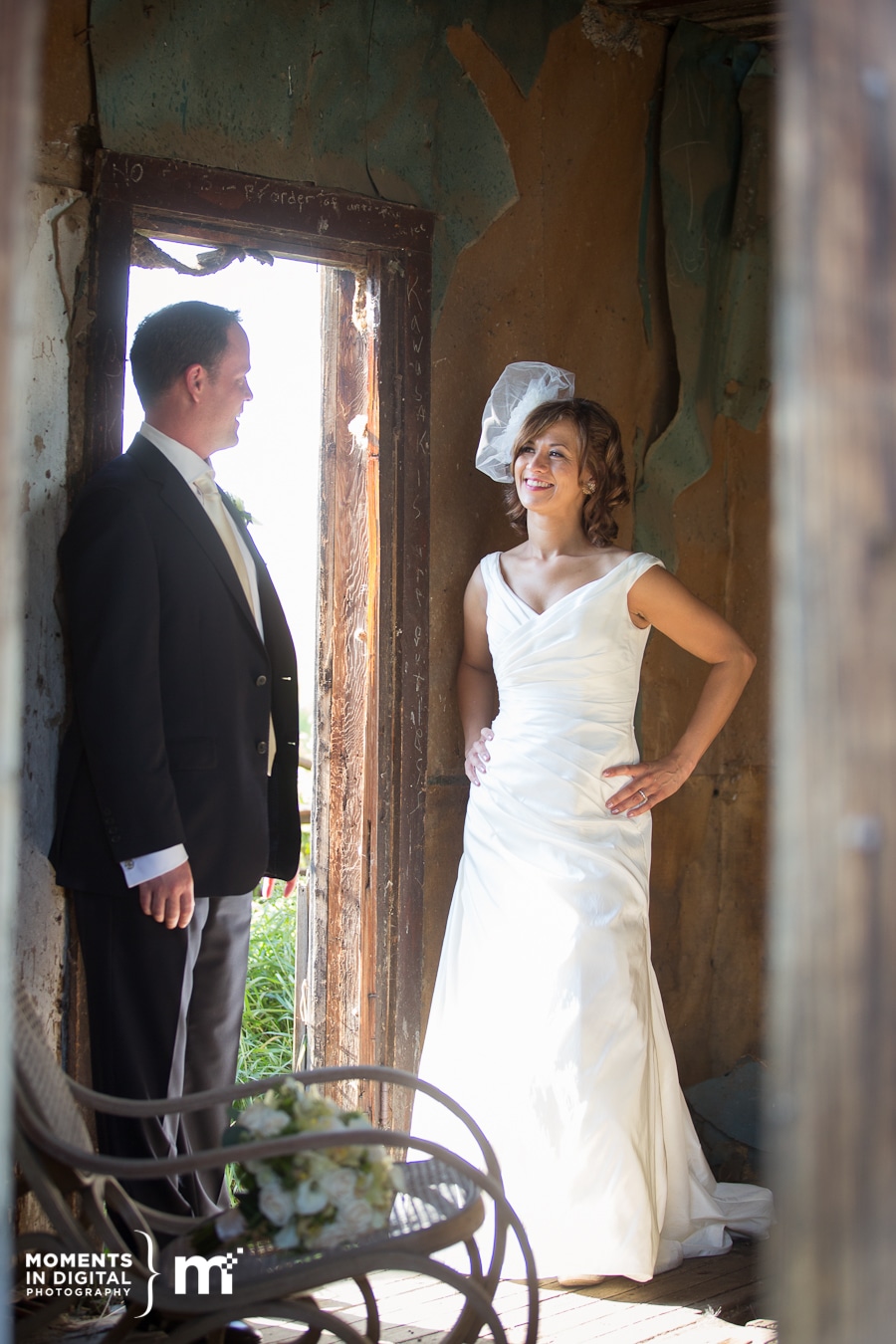 Edmonton Wedding Photographers 13 Wedding Photographers in Edmonton - Bride & Groom Portraits